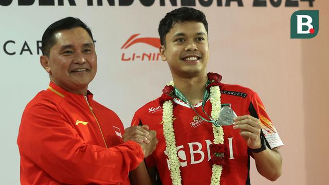 Foto: Sambutan Hangat Tim Thomas dan Uber Indonesia saat Tiba di Tanah Air