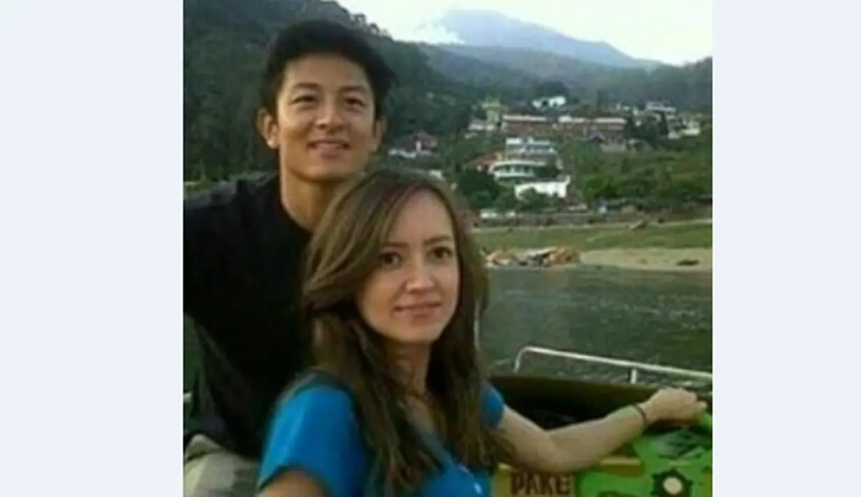 Salah satu bukti kebersamaan Rio Haryanto dan Sarah Noon. (Bola.com/Instagram)