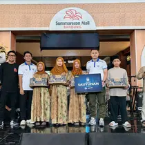 Ngabuburit Bareng Persib Bandung di Downtown Walk, Summarecon Mall Bandung, Minggu (23/5/2025). (Dok Persib)