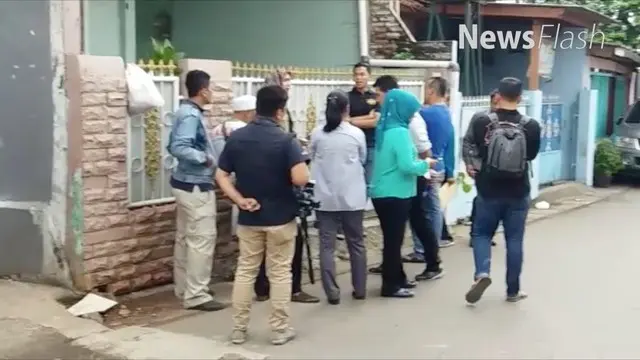 NEWS FLASH: Tak Ada Aktivitas FPI Lagi di Kediaman Firza Husein