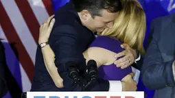 Calon presiden AS, Ted Cruz saat memeluk istrinya Heidi saat melakukan kampanye  di Milwaukee , Wisconsin , Amerika Serikat , 5 April 2016. Cruz adalah anggota dari Partai Republik. (REUTERS / Jim Young)