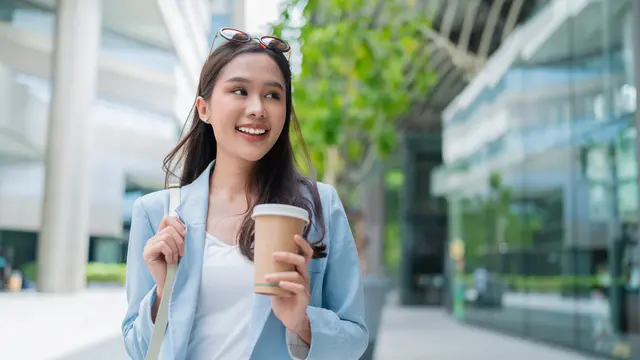 perempuan dan april 2