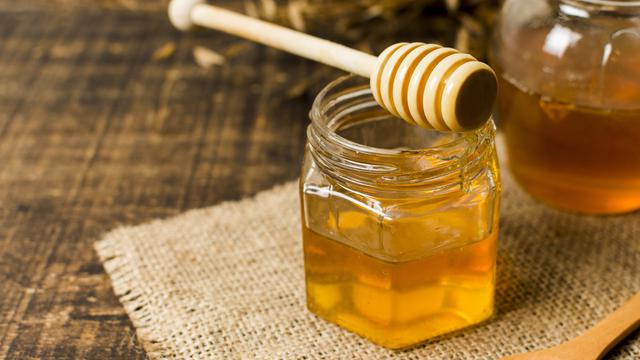 Ilustrasi madu murni