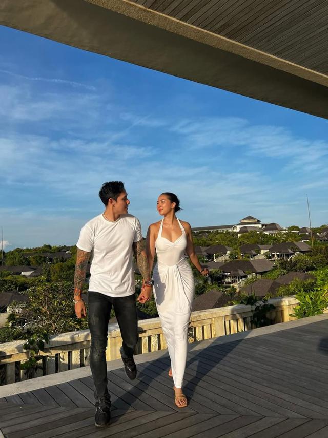 7 Foto Kebersamaan Andrea Dian dan Ganindra Bimo dalam Berbagai Kesempatan