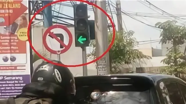 6 Potret Rambu Peringatan Nyeleneh di Lampu Lalu Lintas Ini Bikin Bingung