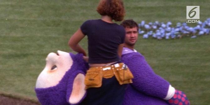 VIDEO: Pemeran Tinky Winky 'Teletubbies' Meninggal Dunia