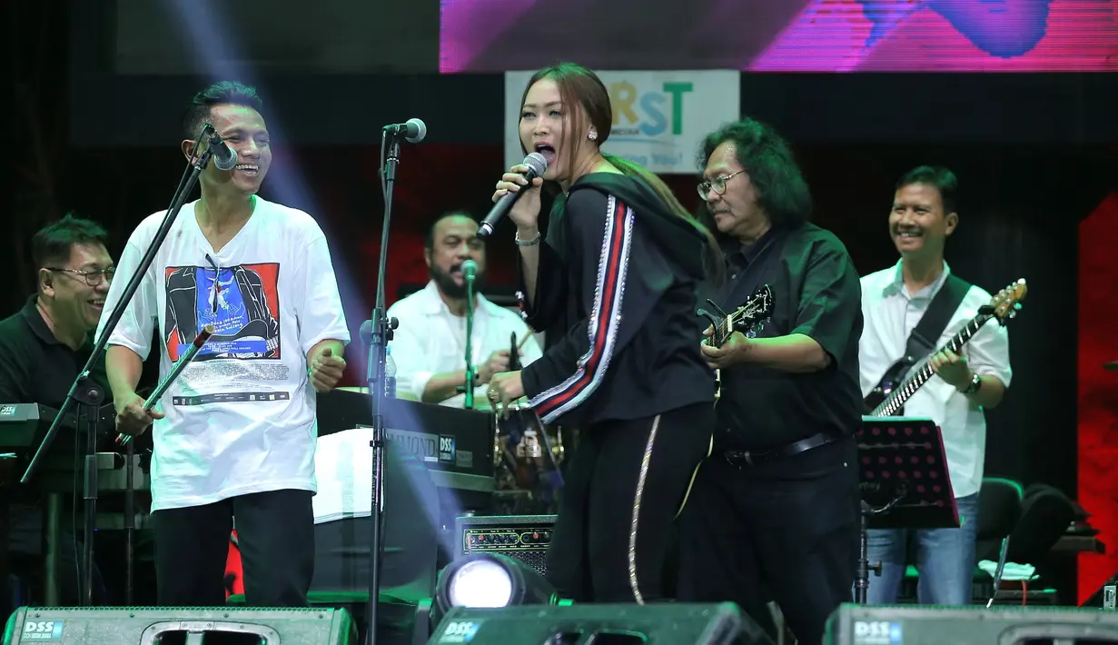 (Deki Prayoga/Bintang.com)