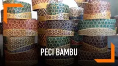 Penjualan songkok bambu khas Banyuwangi meningkat saat Ramadan. Permintaan datang dari dalam kota hingga ke Aceh. Songkok dijual seharga Rp 25.000 hingga Rp 50.000.