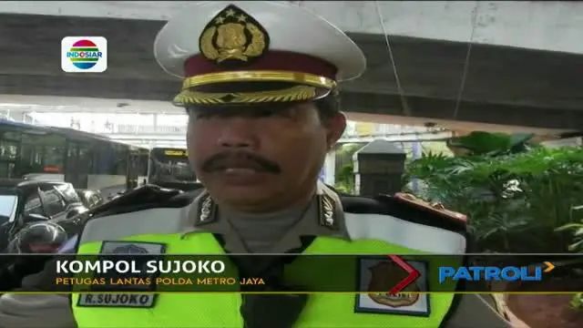 Imbas Pengerjaan Proyek Underpass Mampang - Kuningan