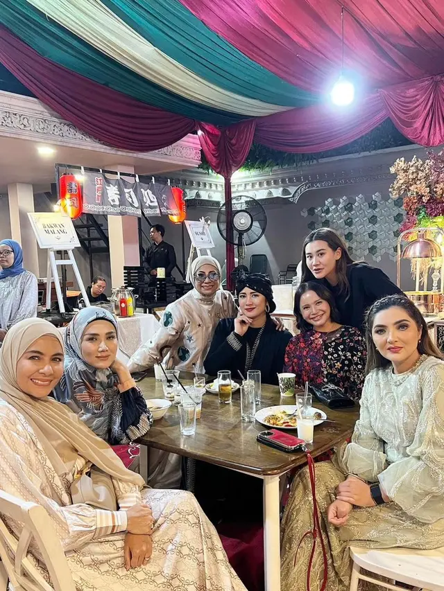 Potret perayaan ulang tahun Anang Hermansyah (Sumber: Instagram/meisya_siregar)