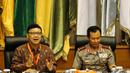 Mendagri Tjahja Kumolo dan Kapolri Jenderal (Pol) Sutarman saat Rakornas Kabinet Kerja, Jakarta, Selasa (4/11/2014). (Liputan6.com/Faizal Fanani)