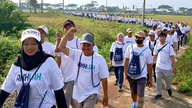 SIG dan Anak Usaha Ajak Masyarakat Ikuti Jalan Sehat Bersama BUMN