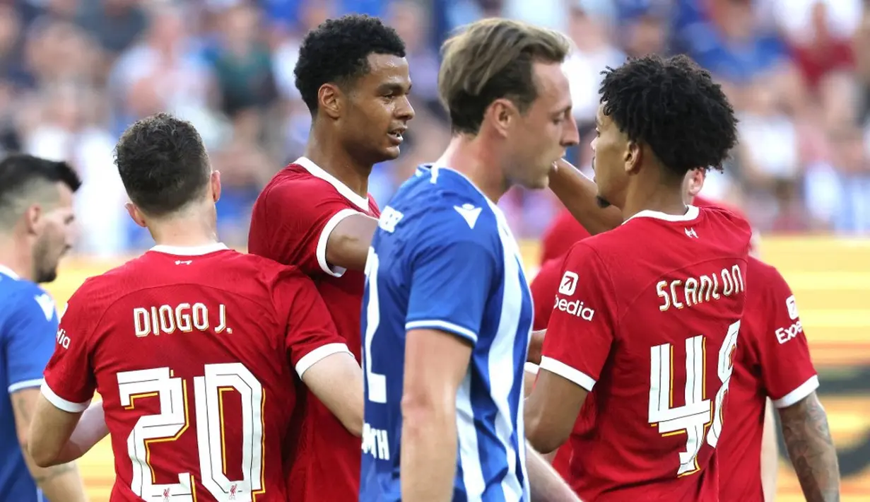 <p>Si Merah sempat tertinggal sebelum brace Diogo Jota di menit akhir mengamankan kemenangan Si Merah. (Daniel ROLAND/AFP)</p>