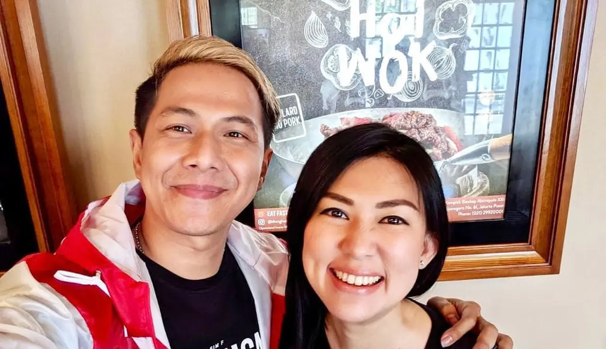 Delon dan Aida Chandra (Instagram/delonthamrinofficial)