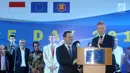 Duta Besar Uni Eropa untuk Indonesia, Vincent Guerent (kanan) memberi sambutan pada perayaan Europe Day 2018 di Jakarta, Rabu (9/5). Acara tersebut dihadiri Menlu Retno Marsudidan Menhub Budi Karya Sumadi. (Liputan6.com/Helmi Fithriansyah)