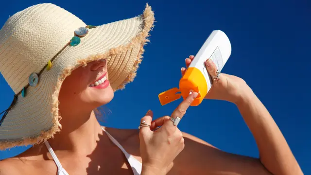 fakta menggunakan sunscreen