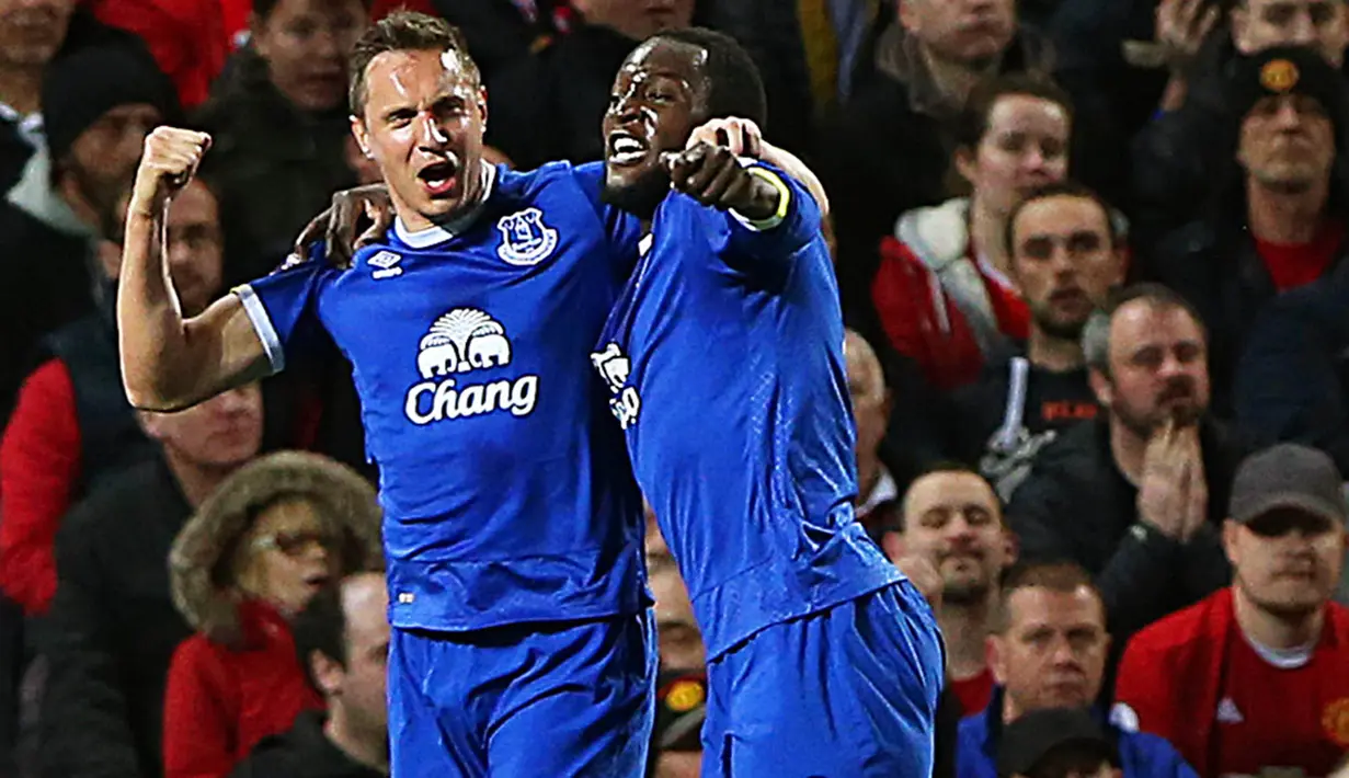 7. Everton - Menang 10 Seri 11 Kalah - 61 Poin. (EPA/Nigel Roddis)