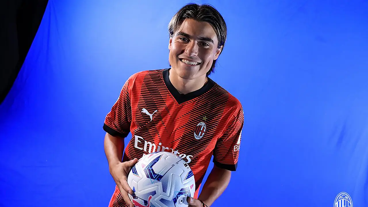 Foto: Ini Dia 5 Pesepak Bola Non-Eropa Terakhir yang Didatangkan AC Milan, Christian Pulisic dan Luka Romero Terbaru