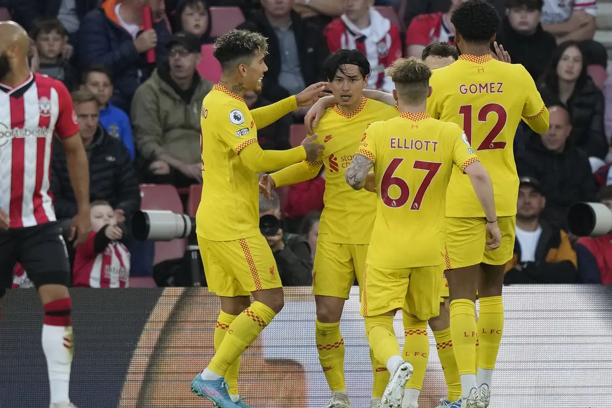 Taklukkan Southampton, Liverpool Pepet Terus Manchester City