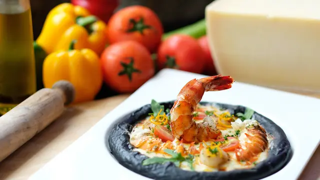 Beragam Kreasi Menu Italia Hadir di Hotel Bintang Lima