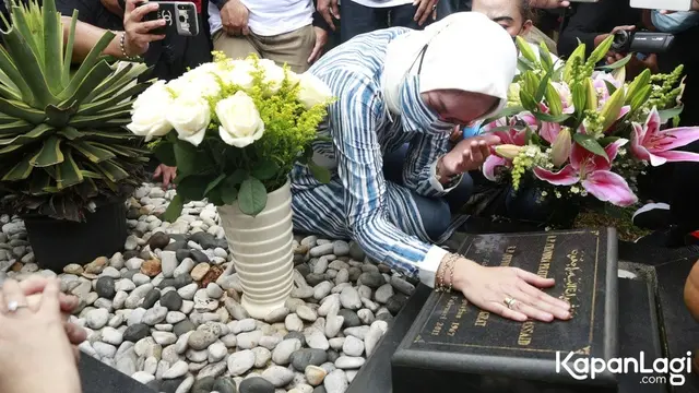 [Fimela] Angelina Sondakh