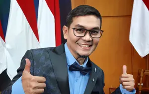Indra Bekti Siapkan Asuransi Pendidikan Anak, Berikan Tips Pilih Sekolah Anak