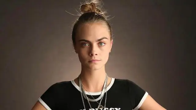 Supermodel Cara Delevingne Akan Rilis Novel Pertama
