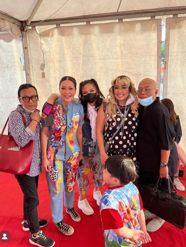 Maia Estianty - Pinkan Mambo