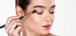 Teknik ini tidak hanya soal estetika, tetapi juga soal kenyamanan dalam mengaplikasikannya (Sumber: Magnific.com)