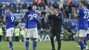 Tampil di depan pendukungnya sendiri, anak asuh Brendan Rodgers langsung mengambil inisiatif untuk menyerang pertahanan Setan Merah. (AP/Rui Vieira)