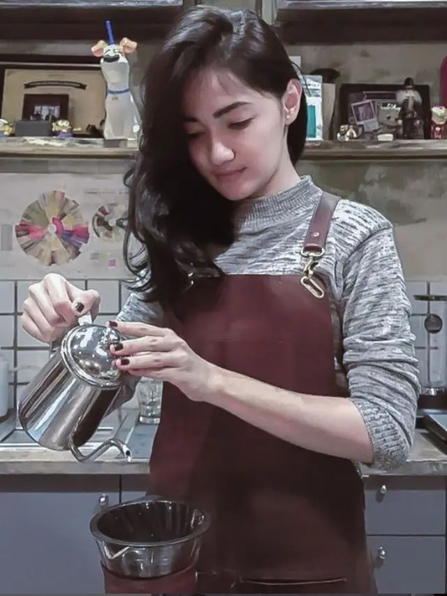 Aktif Kegiatan Mengabdi, Ini 6 Potret Terkini Marcella Simon yang Dua Kali Pindah Agama