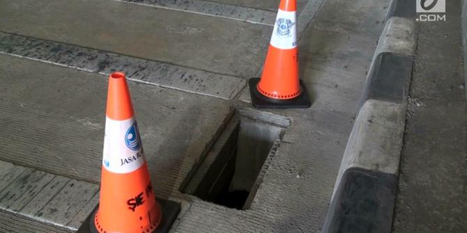 VIDEO: Lagi, Penutup Gorong-Gorong Underpass Mampang Hilang