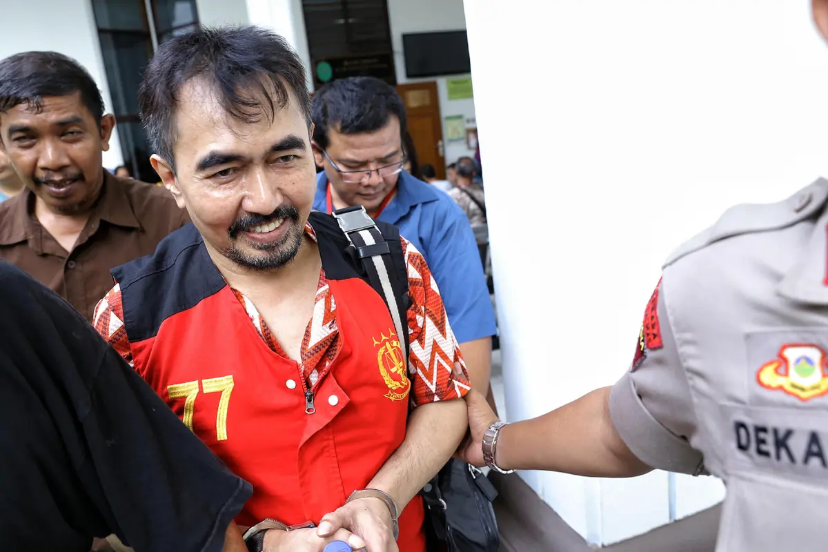 [Bintang] Aa Gatot Brajamusti