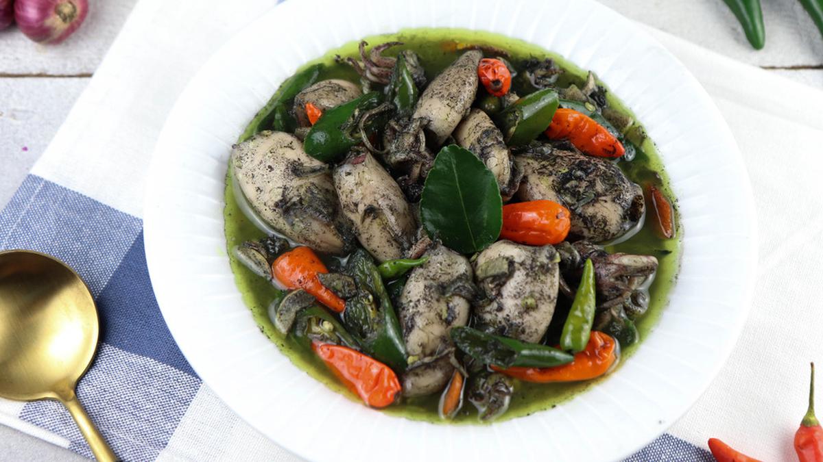 Resep Sotong Masak Hitam ala Melayu - Food Fimela.com