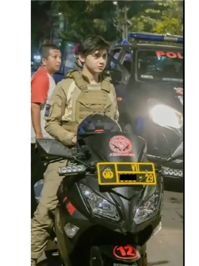 6 Potret Jevo Batara Putra Irjen Napoleon Bonaparte, Paras Tampannya Jadi Sorotan