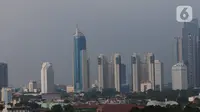 Suasana gedung bertingkat di kawasan Jakarta, Jumat (17/6/2022). Jakarta meneruskan posisinya di jajaran atas kota berkualitas udara buruk di dunia hari ini, Jumat 17 Juni 2022, setelah kemarin mencatat hal serupa. (Liputan6.com/Angga Yuniar)