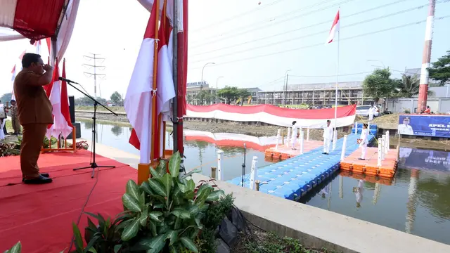 Pj Wali Kota Tangerang Pimpin Upacara Hari Sumpah Pemuda di Sungai Cisadane