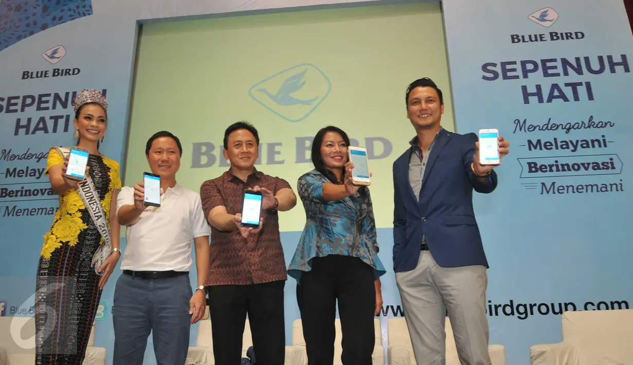 PT Blue Bird Tbk berinovasi dengan meluncurkan versi terbaru aplikasi My Blue Bird di Jakarta, Kamis (19/5). Untuk tahap awal, aplikasi My Blue Bird dapat digunakan di Jakarta, Bandung, Semarang, Surabaya, Bali dan Medan. (Liputan6.com/Gempur M Surya)