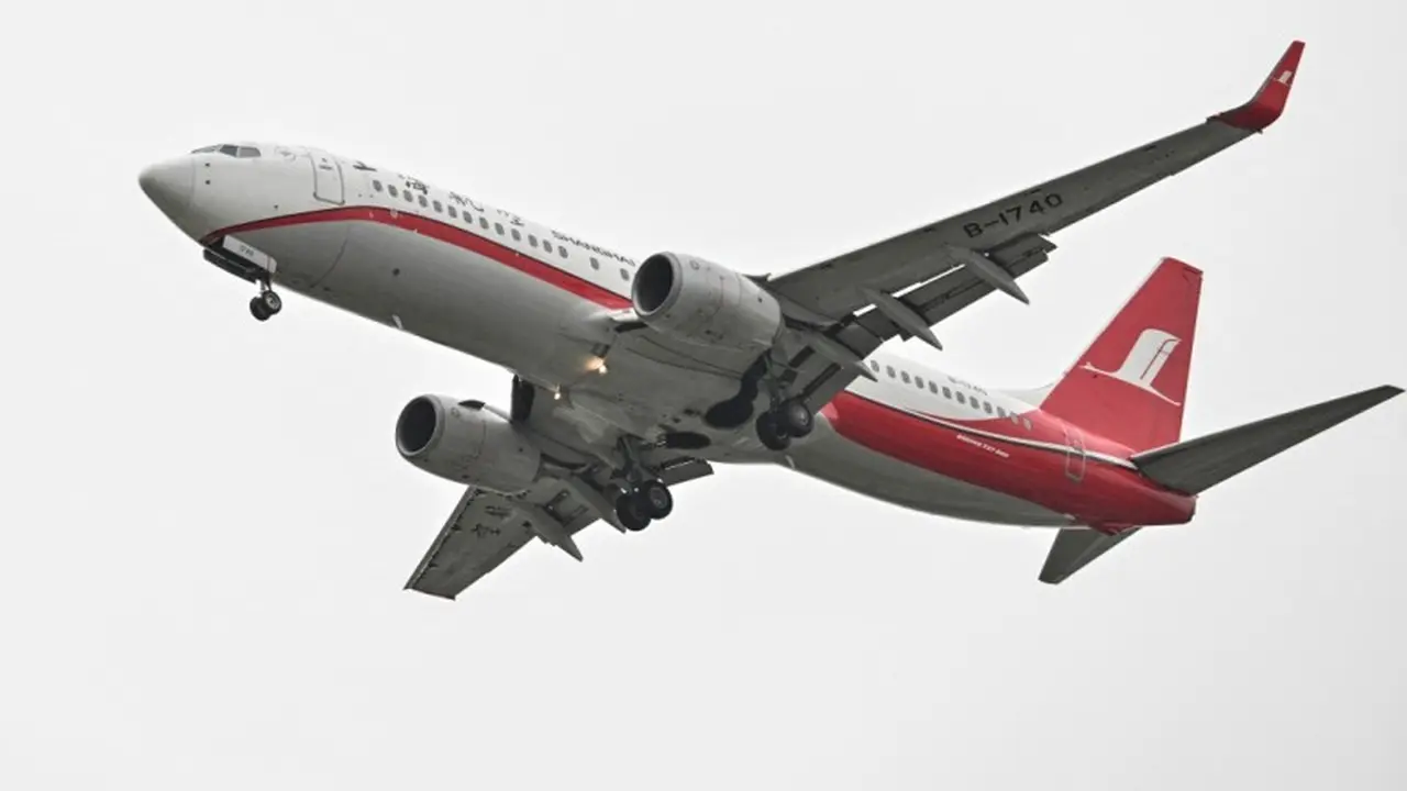 China Kembali Pulangkan Pesawat Boeing ke Amerika Serikat Gara-gara Taruf Trump  (Hector RETAMAL / AFP)