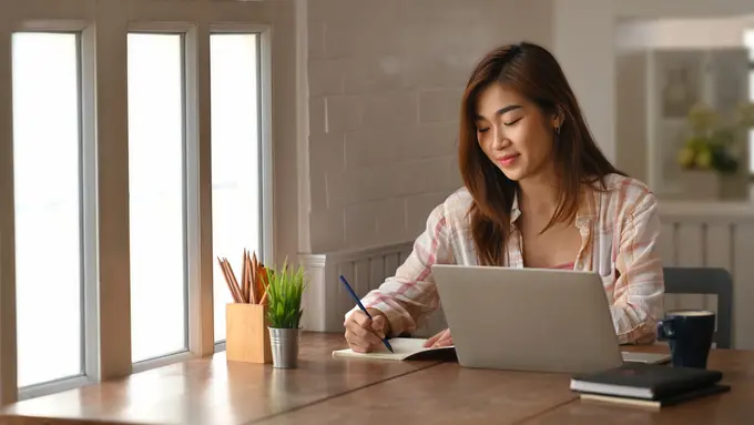 Menjadi Kaya Bukan Lagi Sekedar Mimpi! Yuk, Ketahui Tipsnya lewat Webinar dari Pegadaian