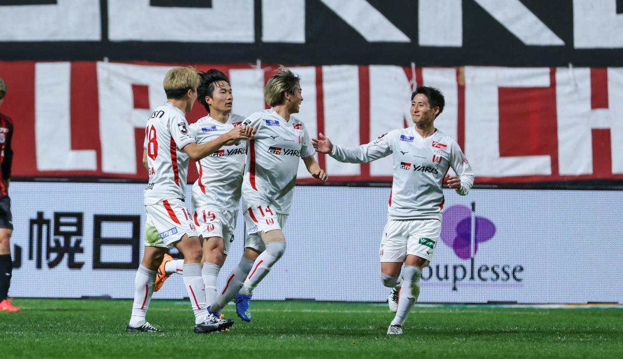Pada laga terakhir, Nagoya Grampus yang kini menghuni posisi ke-7 klasemen sementara dengan koleksi 19 poin sukses mengalahkan tuan rumah Sanfrecce Hiroshima dengan sor 3-2. (J.LEAGUE)