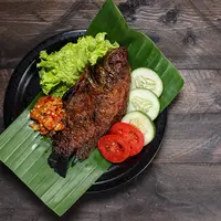 Ilustrasi ikan bakar/copyright shuttertsock.com/sri widyowati