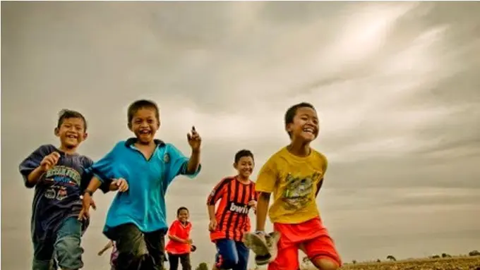 Mainan 90-an yang Masih Bisa Ditemukan di Bandung