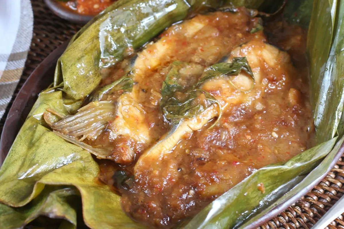 brengkes ikan tempoyak