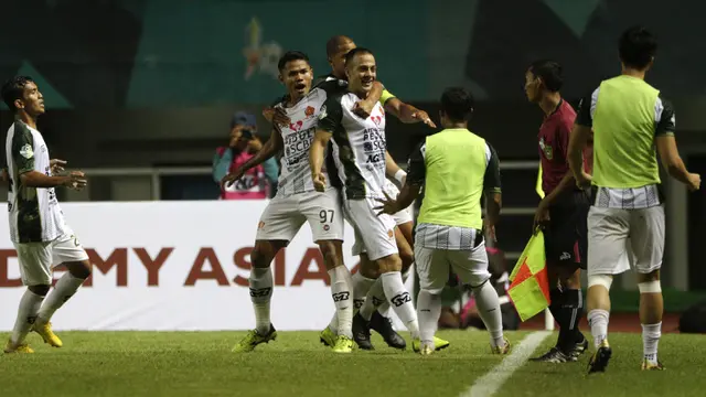 PSMS Medan Vs PS Tira