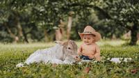 The best country boy names and meanings for your little one. (Photo: George Chambers /Pexels)