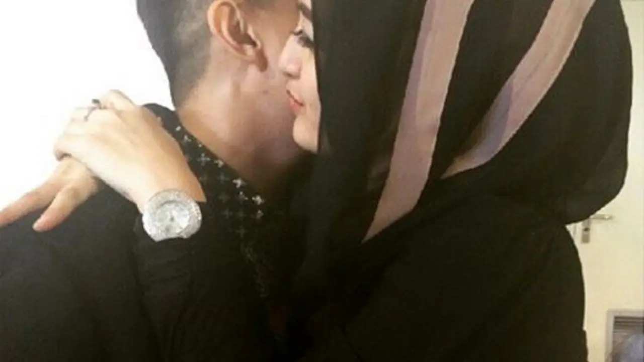 Indriani Hadi dan Sahrul Gunawan
