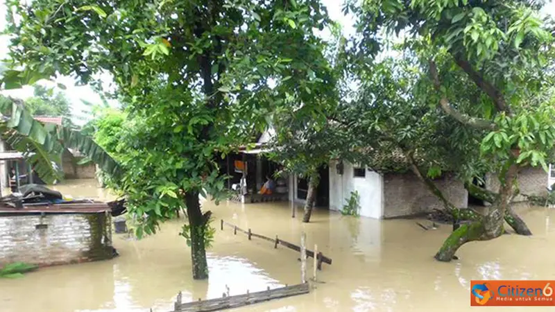 17122013-banjir-ledok.jpg