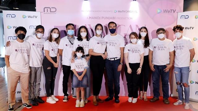 6 Potret Kebersamaan Pemain Serial Layangan Putus, Diangkat dari Kisah Nyata