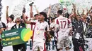 Pemain Garudayaksa meluapkan kegembiraan usai meraih juara Pegadaian Championship setelah mengalahkan PSS Sleman 4-3 lewat adu penalti dalam babak final di Stadion Maguwoharjo, Sleman, pada Sabtu (9/5/2026) malam WIB.